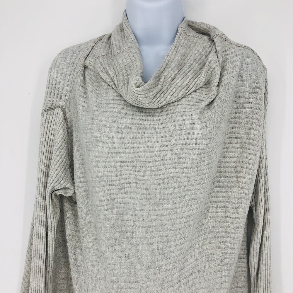 Free People Light Gray Lover Ribbed Slit Back Mock Neck Thermal Oversized Small - Picture 2 of 9